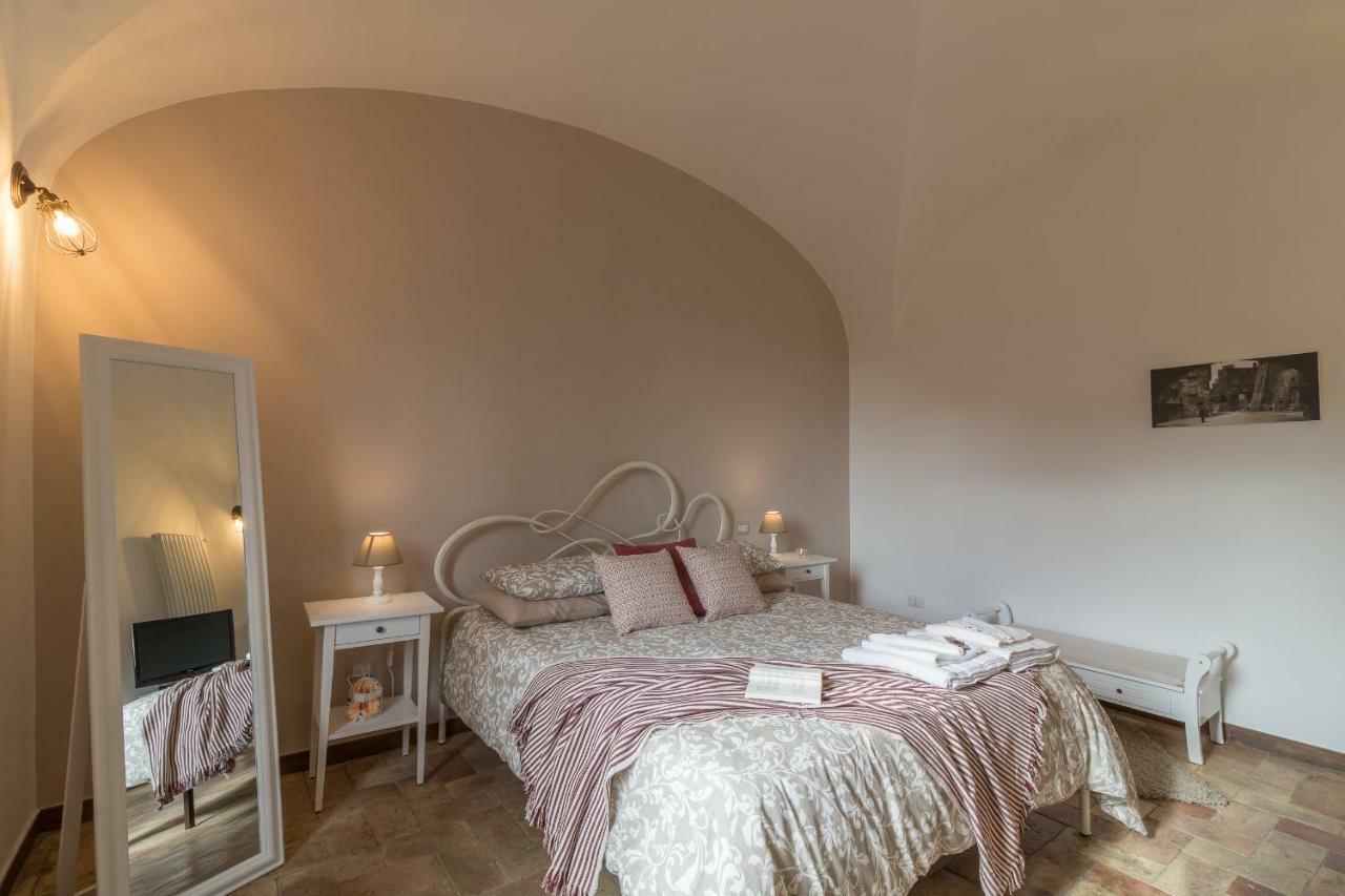Villa Casa Claudia à Viterbe Extérieur photo